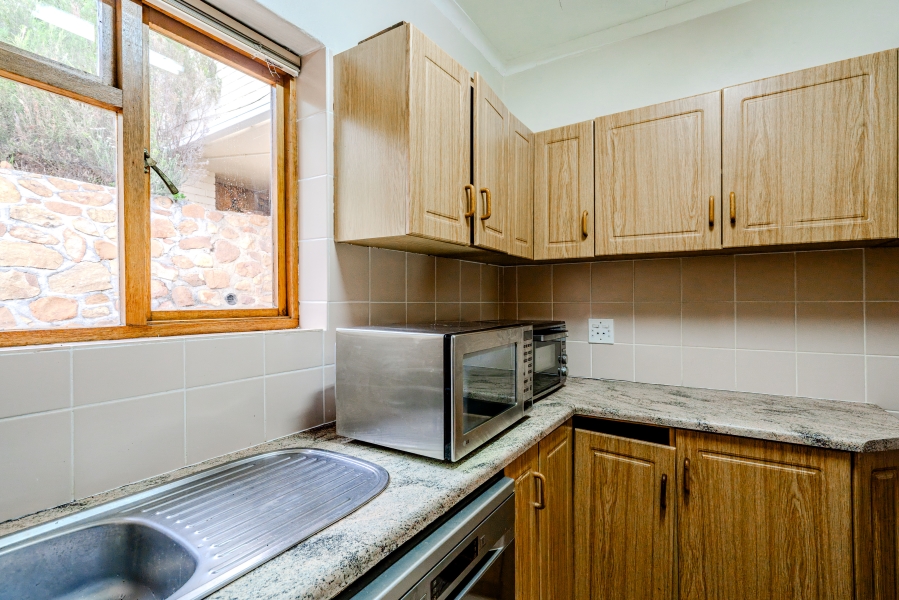 5 Bedroom Property for Sale in Camps Bay Western Cape